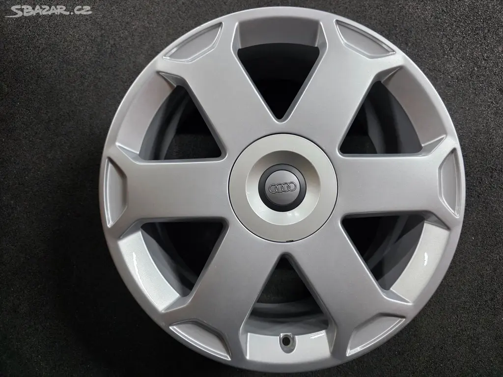 Audi S4 / A4 Alu kolo 18 originál 8E0601025L