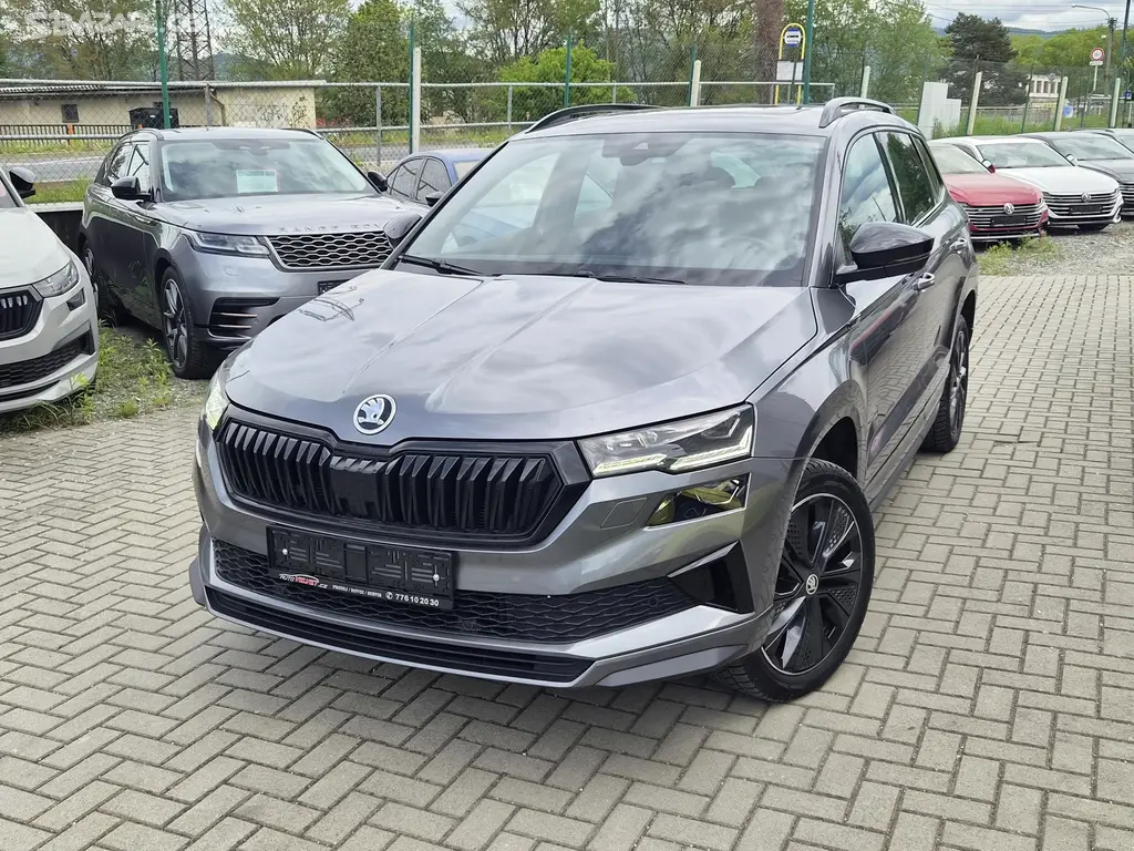 Škoda Karoq TSi SPORTLINE MATRIX VIRTUAL PANORAMA - Šumperk - Bazar ...