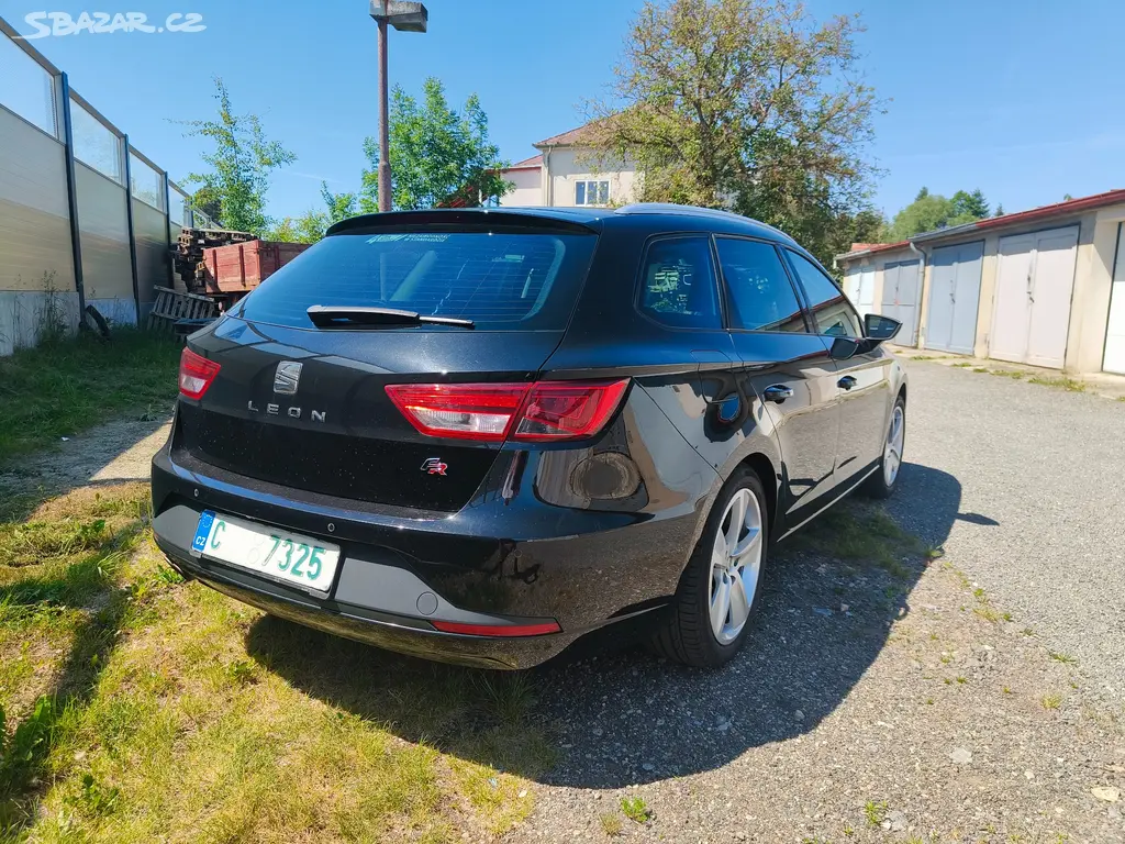 LEON 1.4 TSi FR m.2017 FULL LED, ACC, LINE ASSIST - fotka 4