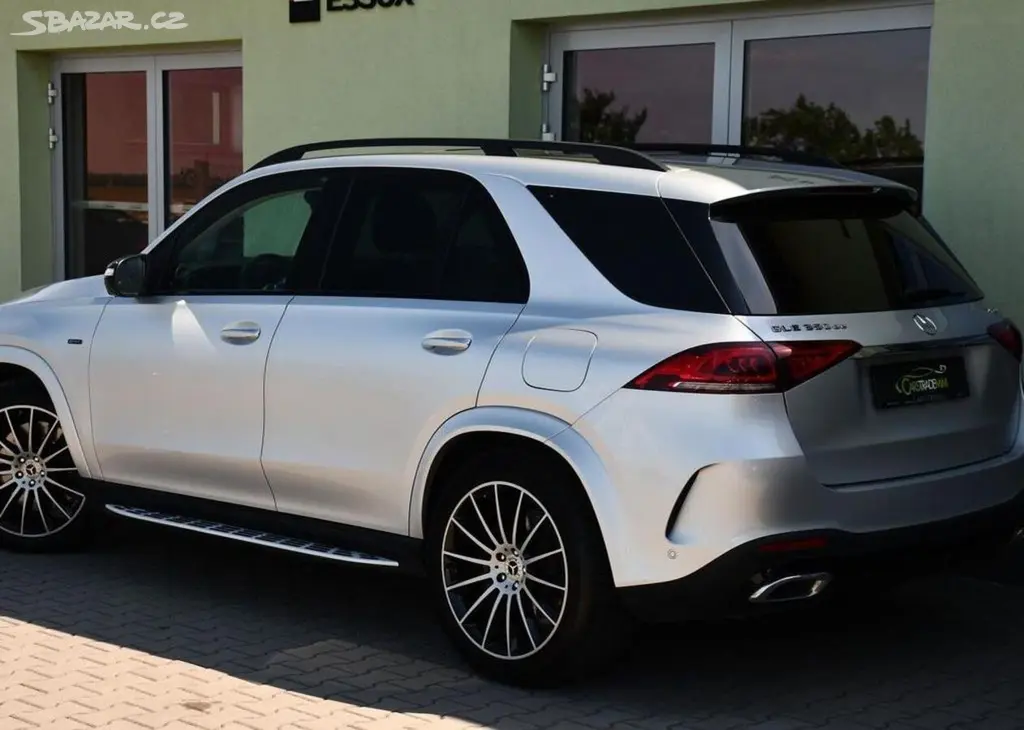 Mercedes-Benz GLE 350DE 4MATIC 143 kw - fotka 3