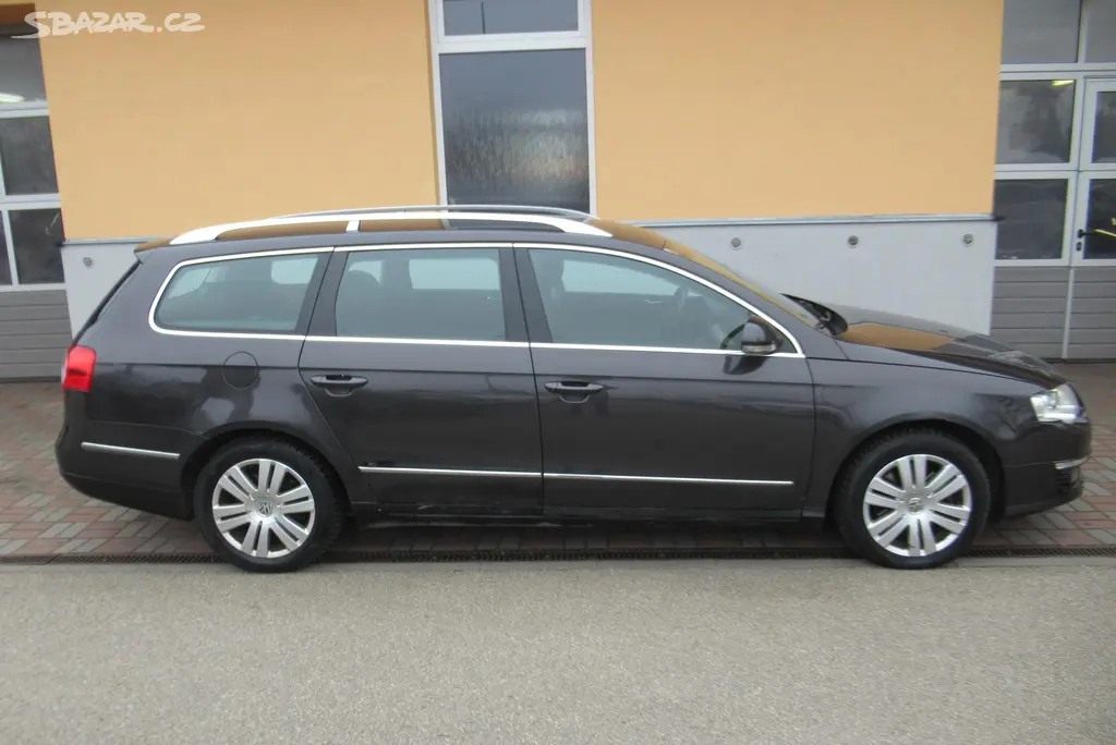 Volkswagen Passat, 2.0 TDi AUT. KLIMA TEMPOMAT - fotka 3