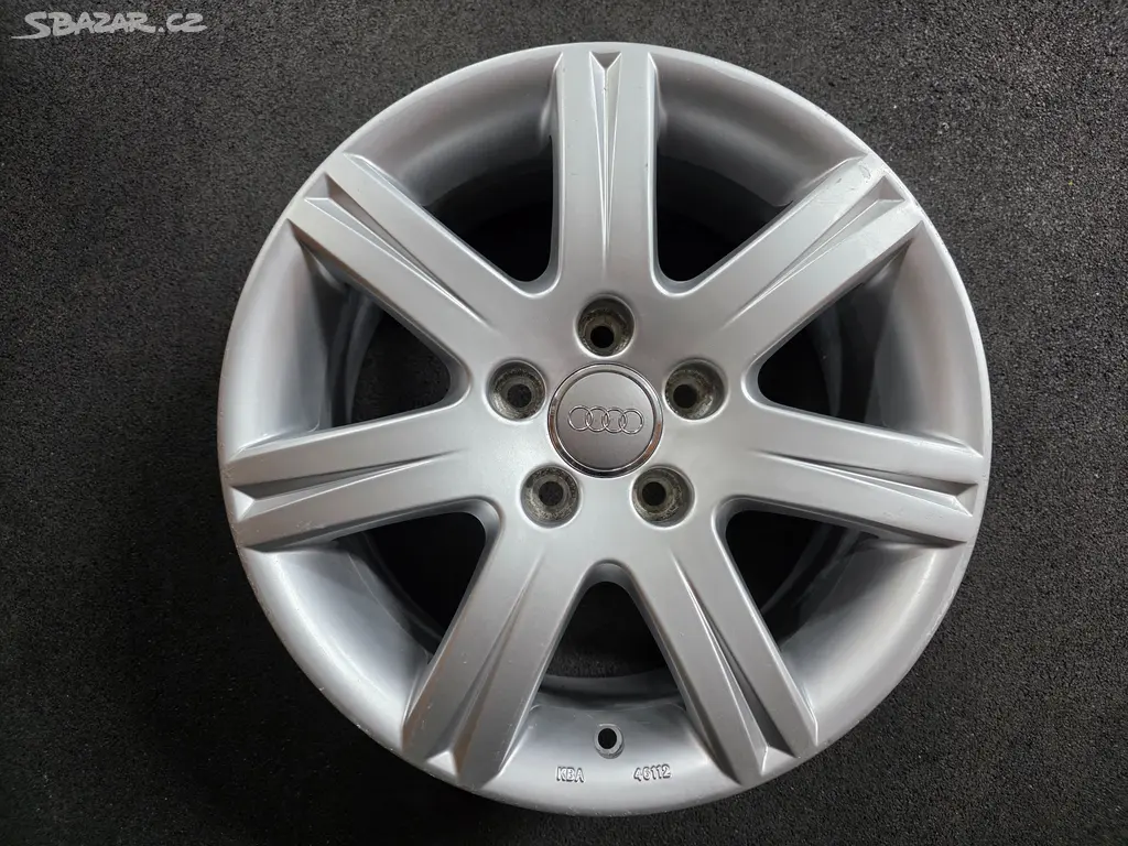 Audi A6 Alu kolo 16 4F0071496666 1 Ks