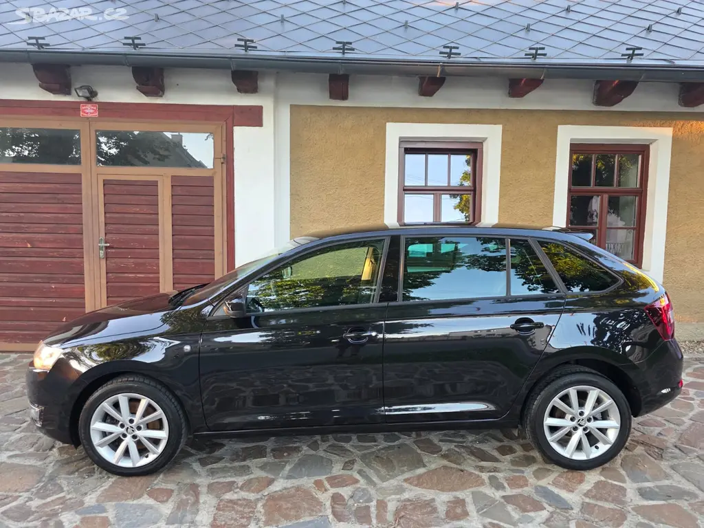 Prodám Škoda Rapid 1.2 Tsi 77kw r.v 2014 - fotka 5