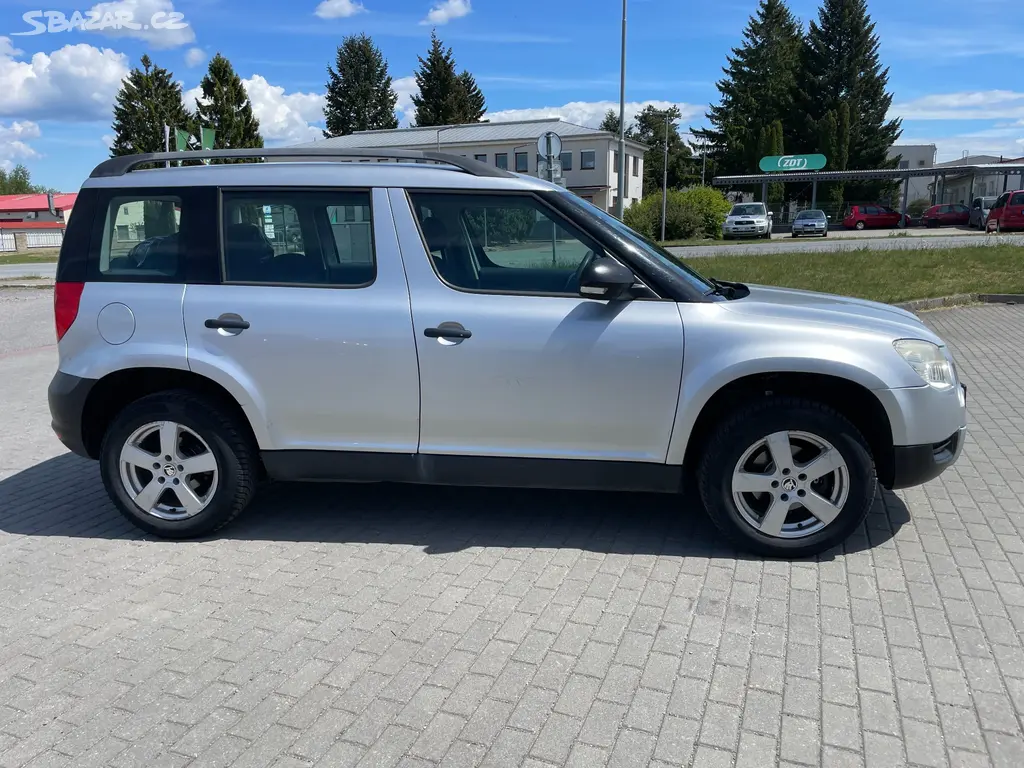 ŠKODA YETI 1,2TSI 77kW Tažné, bez koroze 2010 - fotka 5