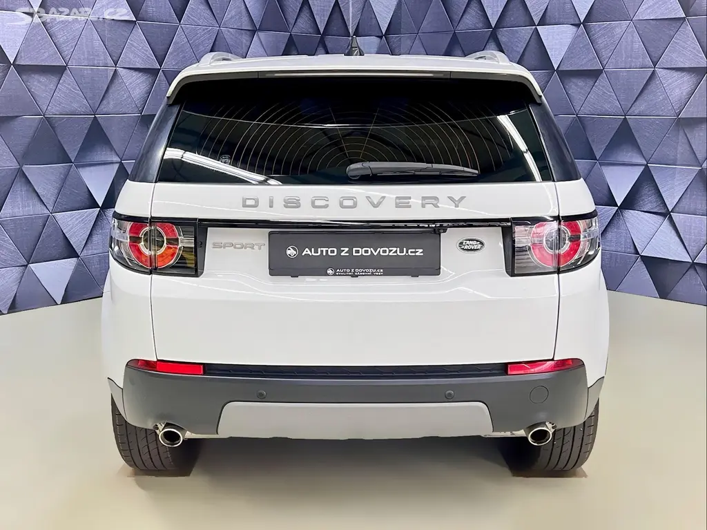 Land Rover Discovery, TD4 180k 4WD, KAMERA, NAVI, 7S - fotka 6