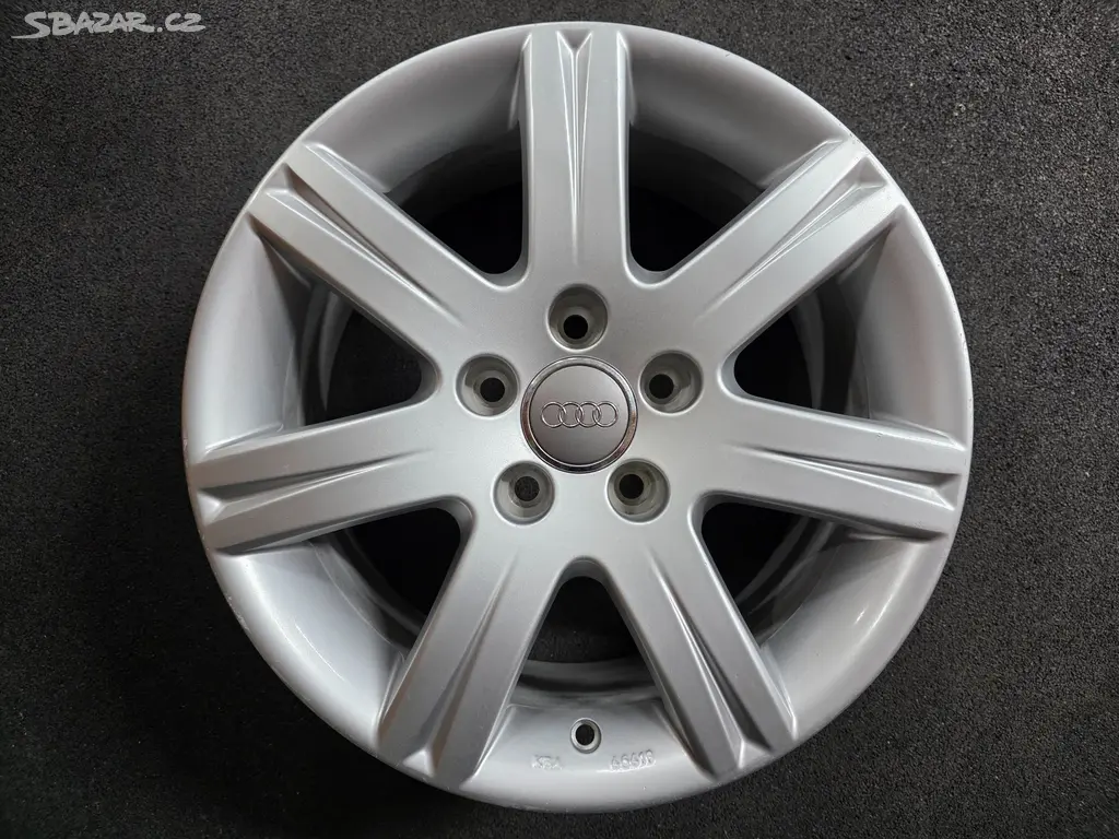 Audi A6 Alu kolo 16 4F0071496666 1 Ks