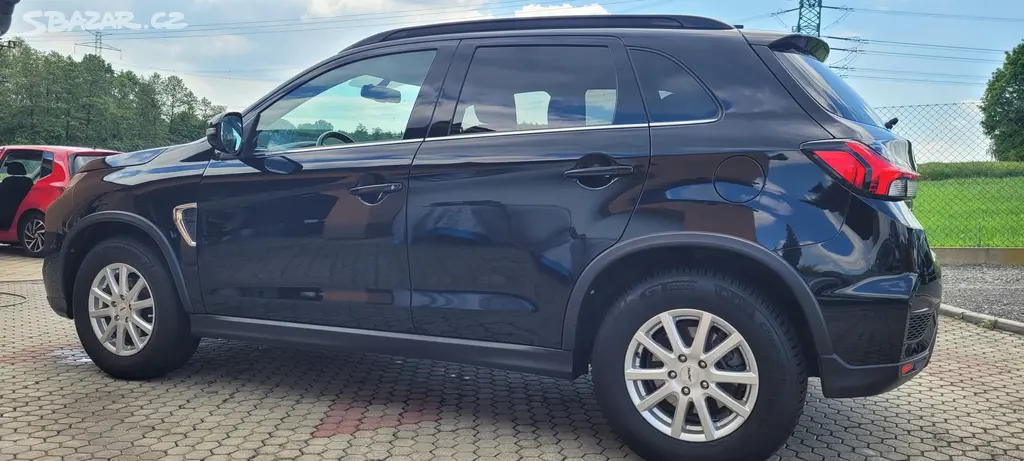 Mitsubishi ASX 2,0 MIVEC 110kW Automat Intro Edit+ - fotka 5