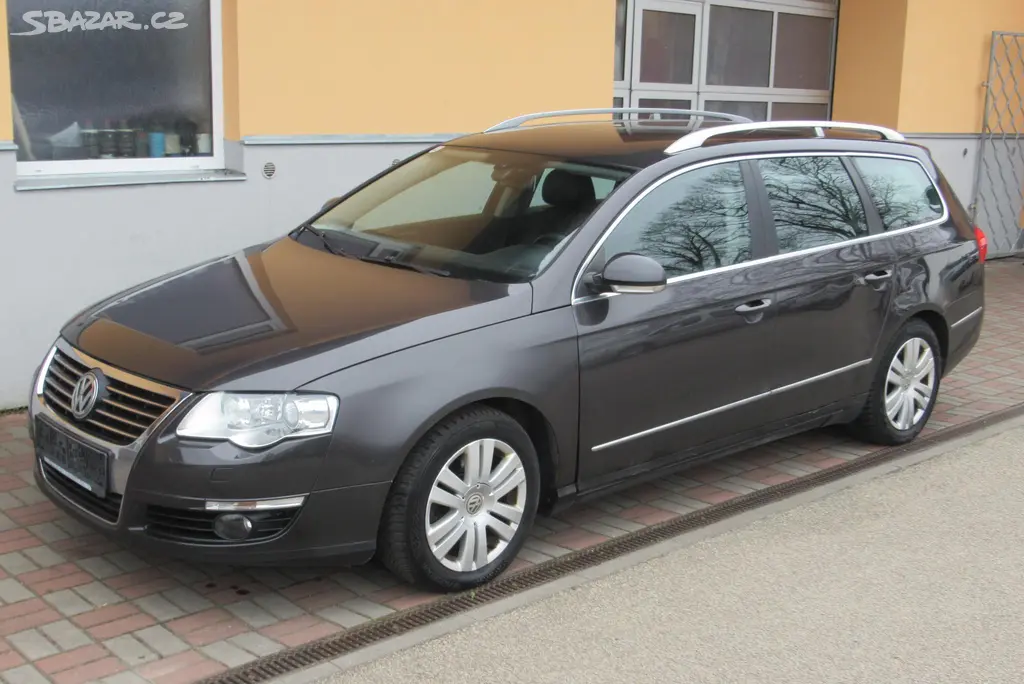 Volkswagen Passat, 2.0 TDi AUT. KLIMA TEMPOMAT - fotka 4