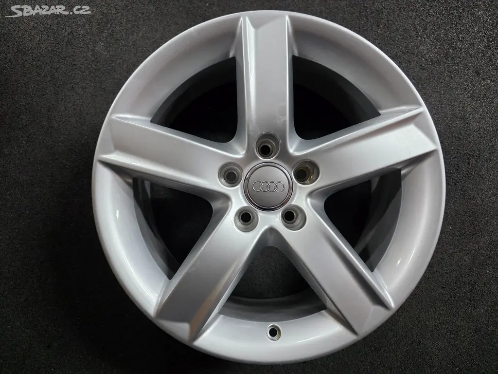 Audi A6 Allroad Alu kolo 17 4F0071497K 1 Ks