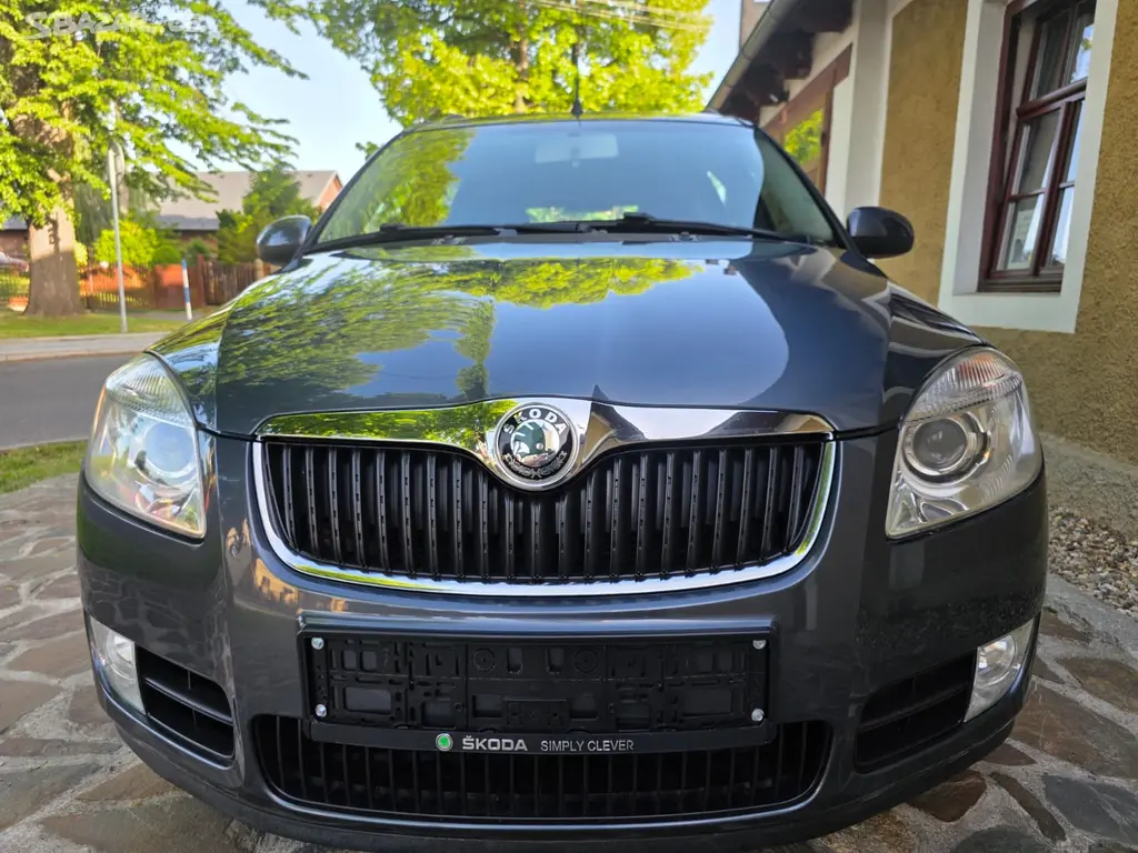 Škoda Roomstr 1.6 Ben 77kw - fotka 3