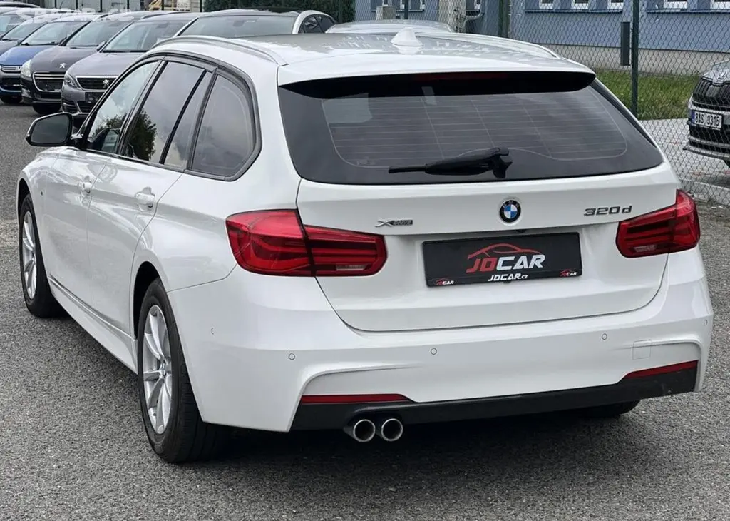 BMW Řada 3 320D M-PAKET X-DRIVE AUTOMAT - fotka 5