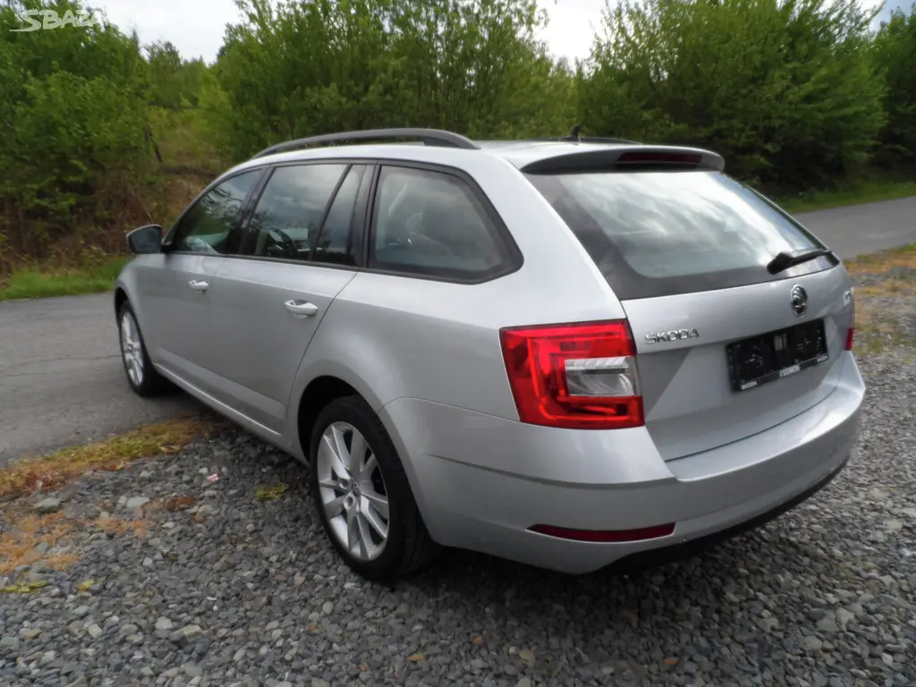 Škoda Octavia 4 Combi 2.0TDI 1.Majitel - fotka 6