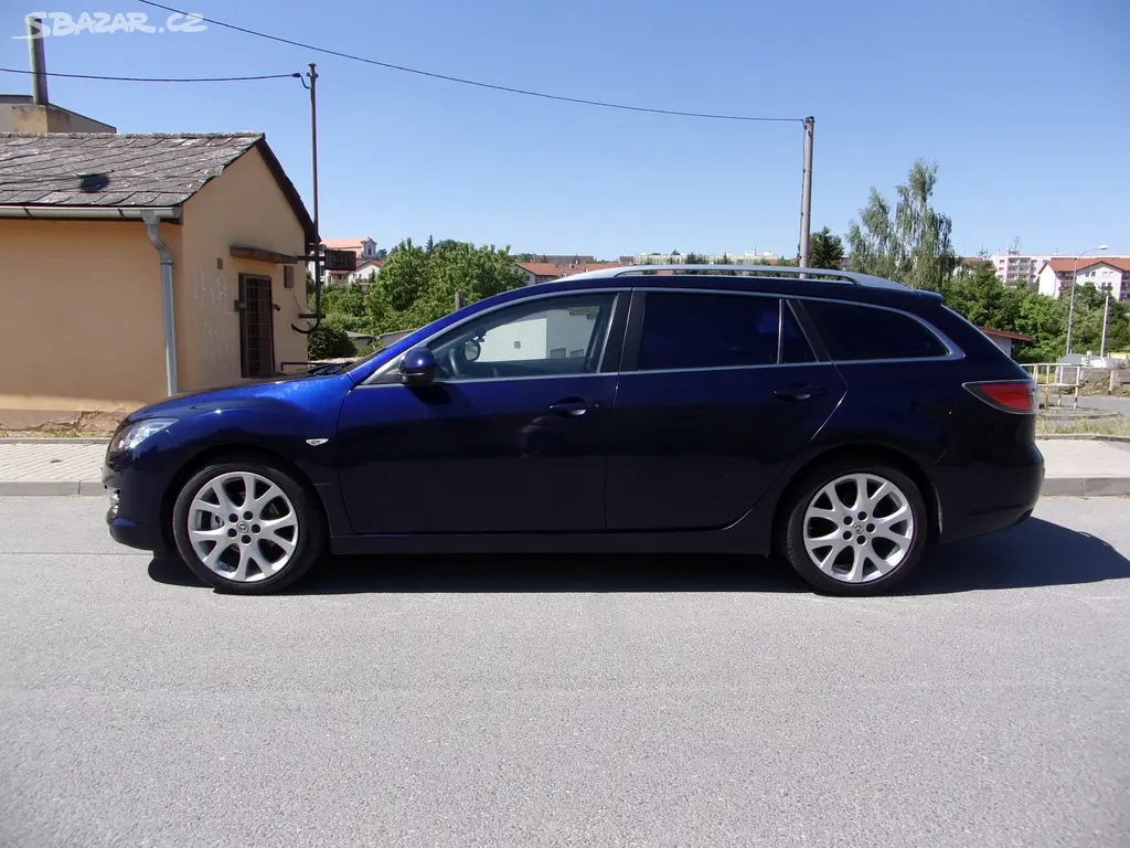 Mazda 6 Dynamic sport 2.5i 16V kombi BOSE, xenony - fotka 4