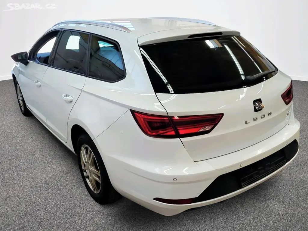 Seat Leon, FR 1.6 TDi (85 kW) - fotka 3