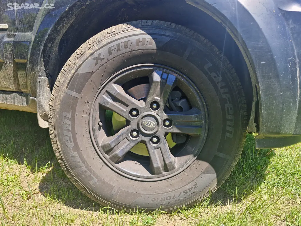 Kia Sorento 2005 (2 sady kol a po servisu) - fotka 5