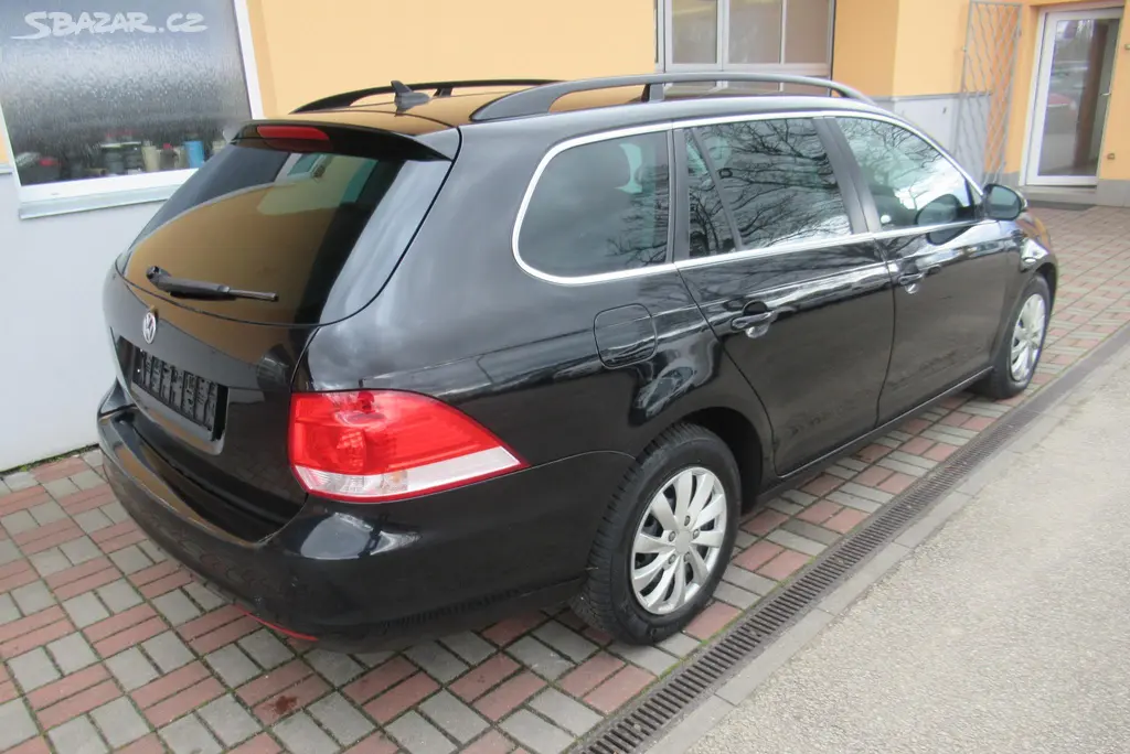 Volkswagen Golf, 1.9 TDI AUT. KLIMA - fotka 5