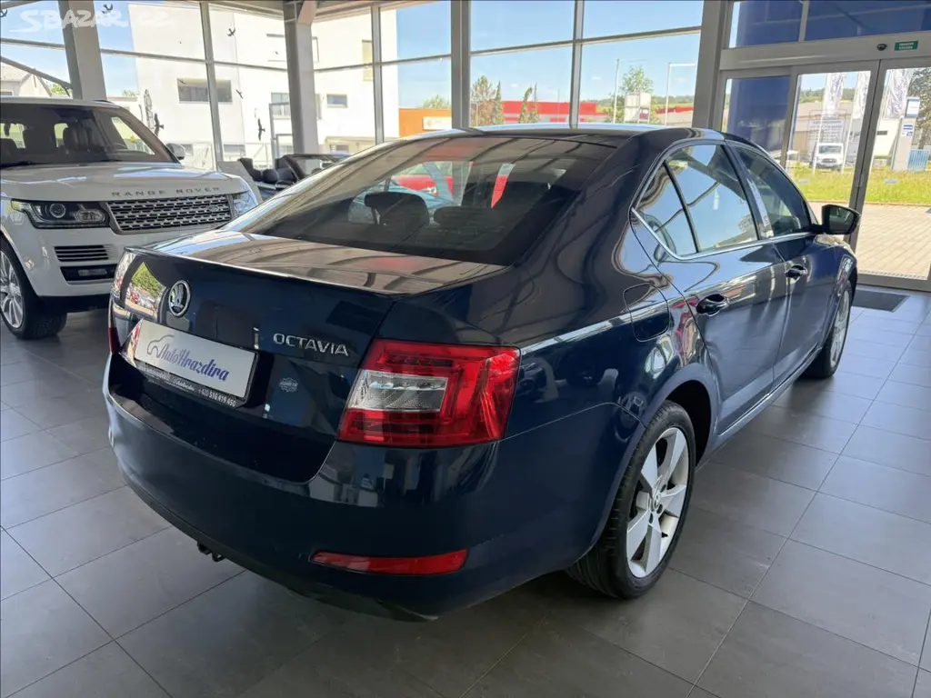Škoda Octavia, 1,4 TSI 110kW,SERVISKA,ČR - fotka 6