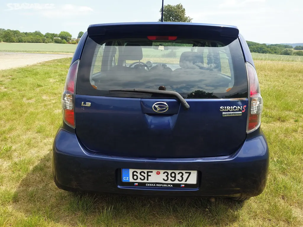 Daihatsu Sirion 1.3 4x4 Sport NOVÁ STK - fotka 5