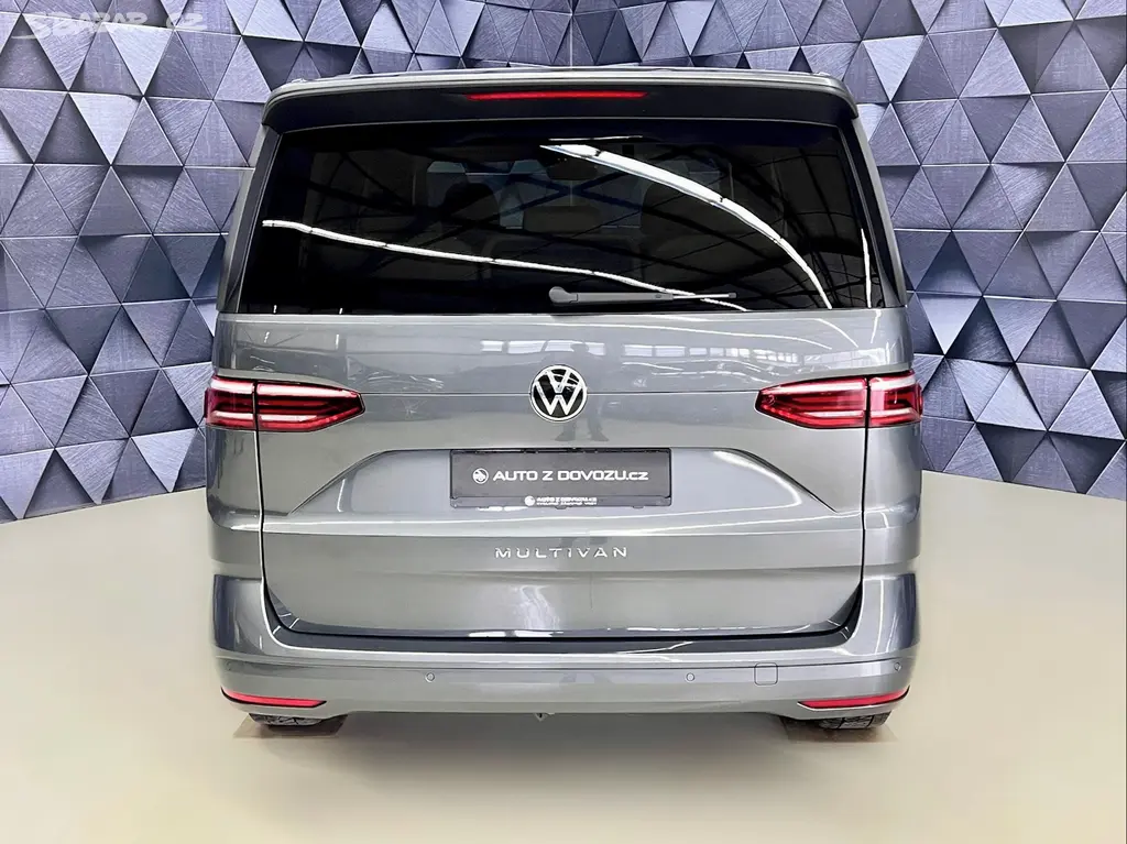 Volkswagen Multivan, 2.0TDI DSG LIFE, PANO, IQ.LED - fotka 6