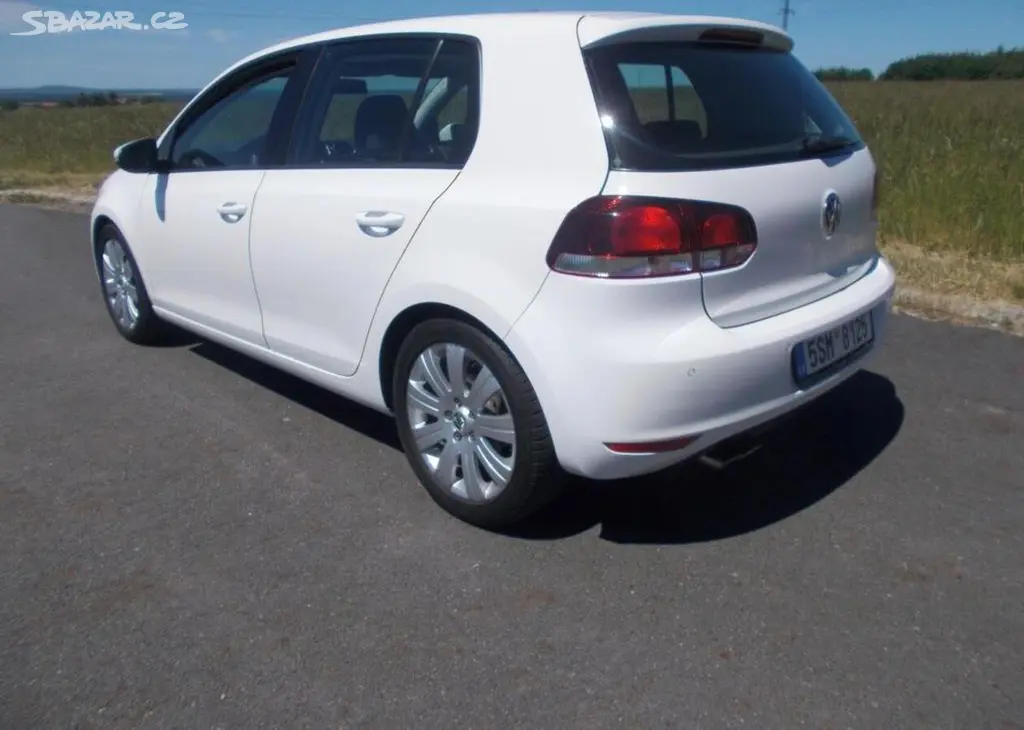 Volkswagen Golf 2,0TDI 103 KW nafta manuální - fotka 3