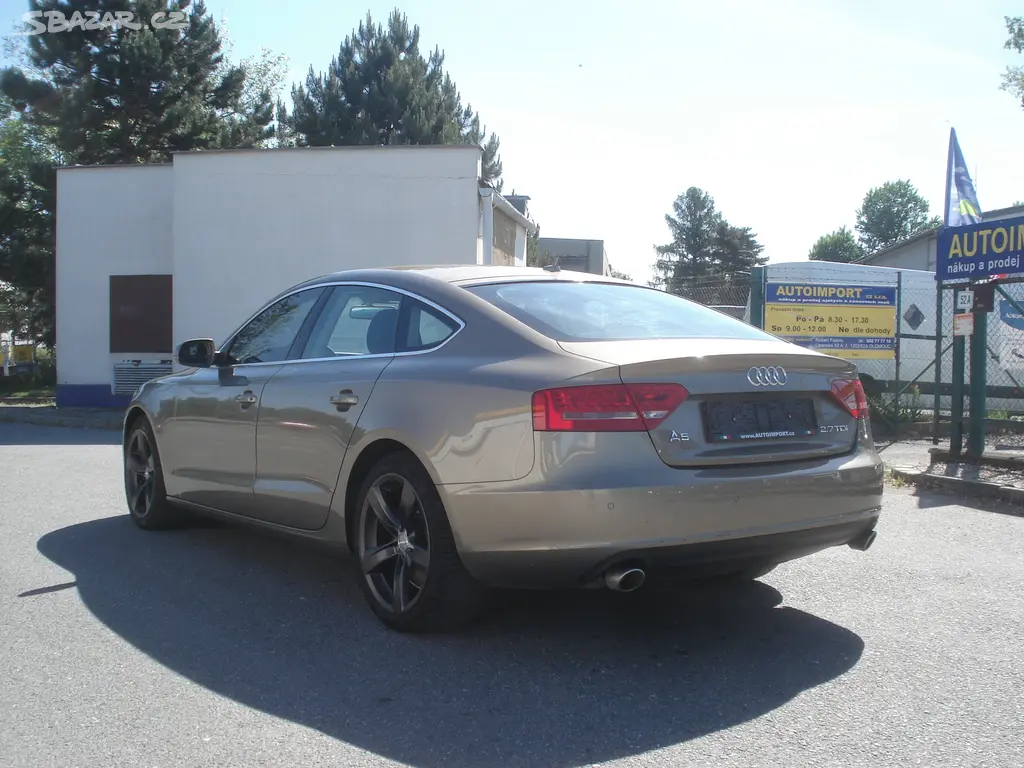 Audi A5, 2.7 TDi AUT NAVI KŮŽE - fotka 3