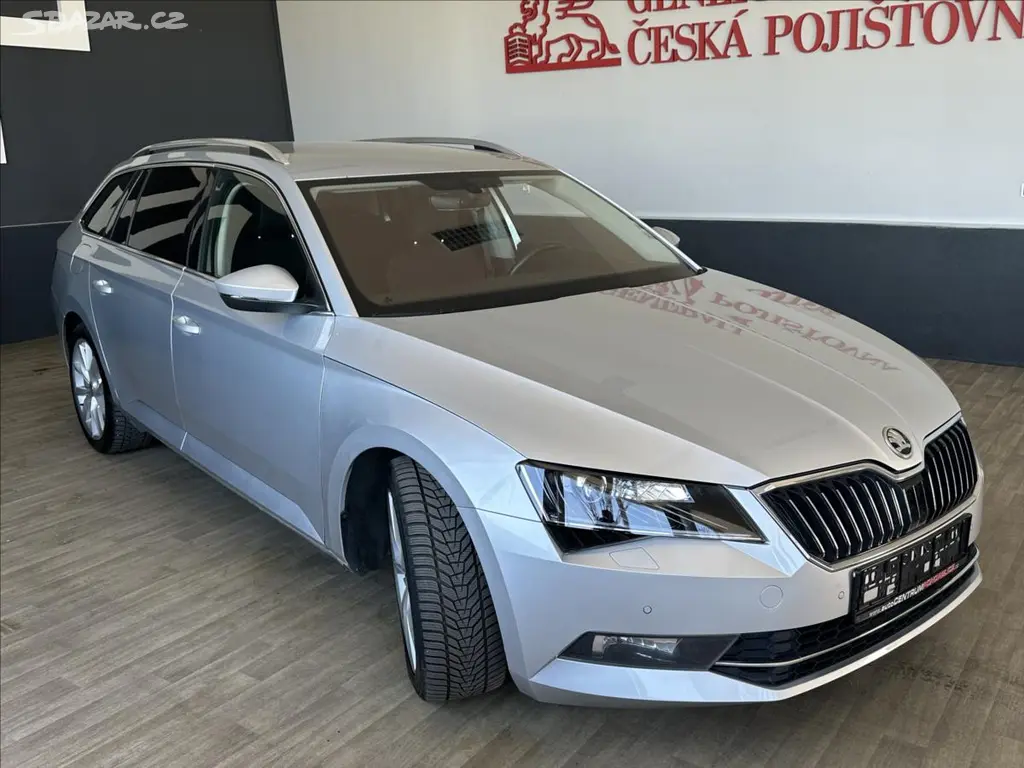 Škoda Superb, 2.0TDI 110KW*LED*ČR*Navi*DPH - fotka 3