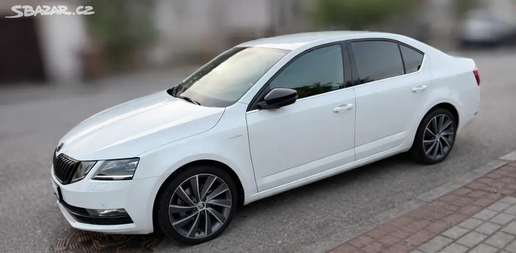 Škoda Octavia III 2.0 TDI DSG Laurin & Klement - fotka 5