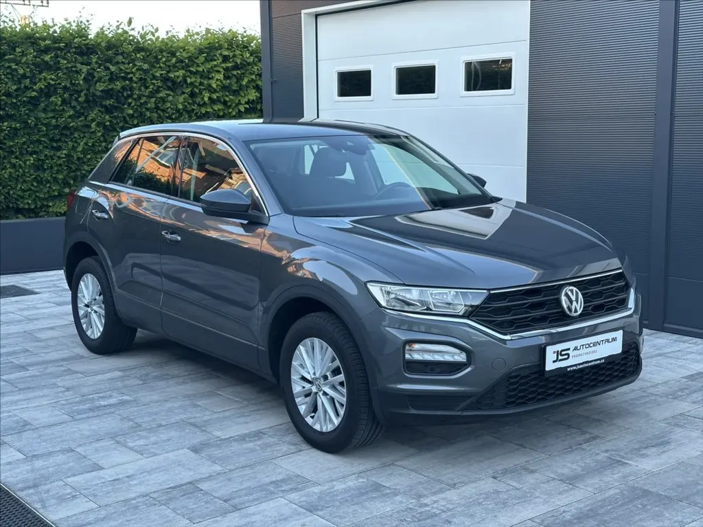 Volkswagen T-Roc, 1,5 TSI 150PS Trendline DSG - fotka 3