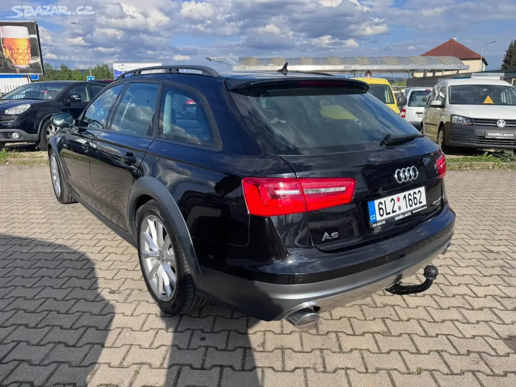 Audi A6 allroad, 4X4 V6 3,0TDI 230KW BEZ ADBLUE - fotka 4