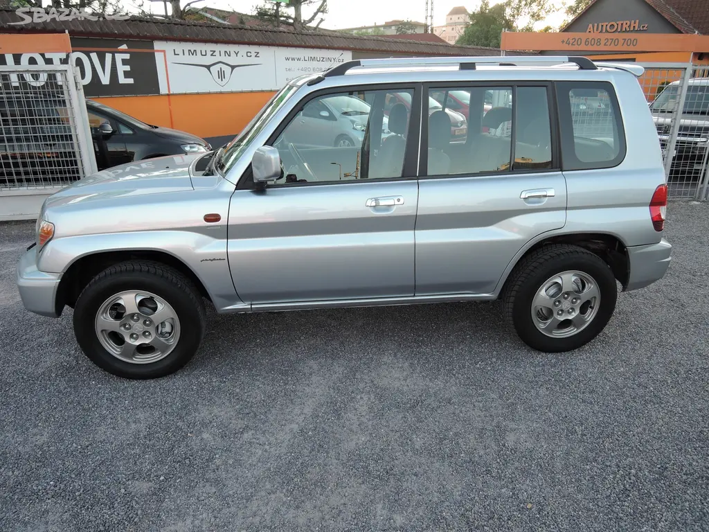 Mitsubishi Pajero Pinin 1,8 i 4x4 82tkm 1.maj.2005 - fotka 3