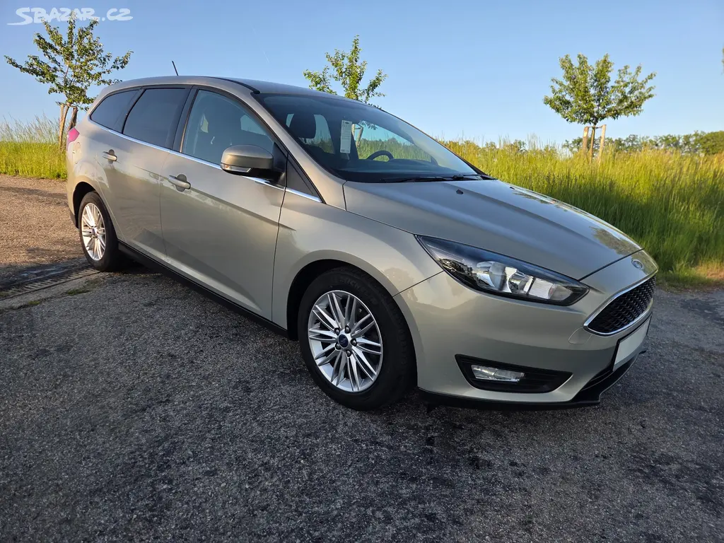 Ford Focus KOMBI - BENZÍN - KUP ČR - 96tis/KM - fotka 3