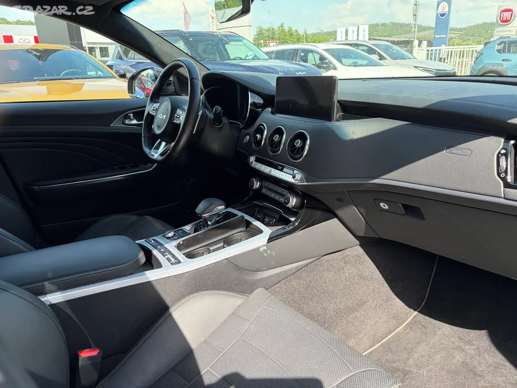 Kia Stinger, 3.3 V6 T-GDI 4WD GT - fotka 6