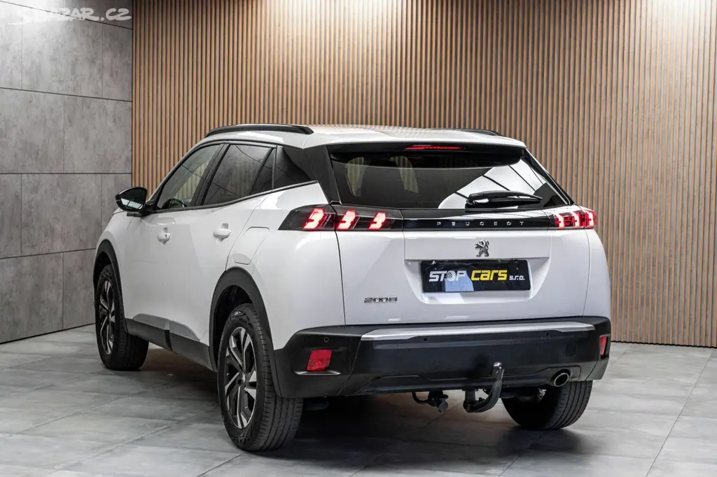 Peugeot 2008, 1.5 BlueHDi TAŽNÉ*DPH*ČR 1.MAJ - fotka 4
