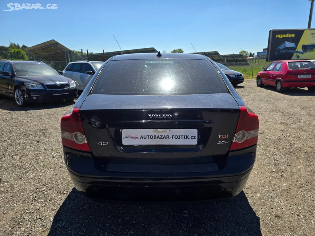 Volvo S40, 2.0D 100KW,nové CZ 1.majitel - fotka 6