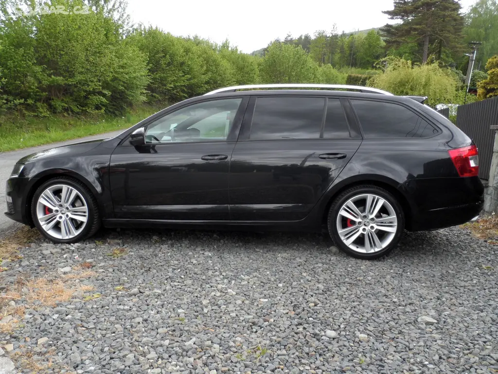 Škoda Octavia III RS 2.0 TDI 135 KW Xenon,Navi - fotka 4