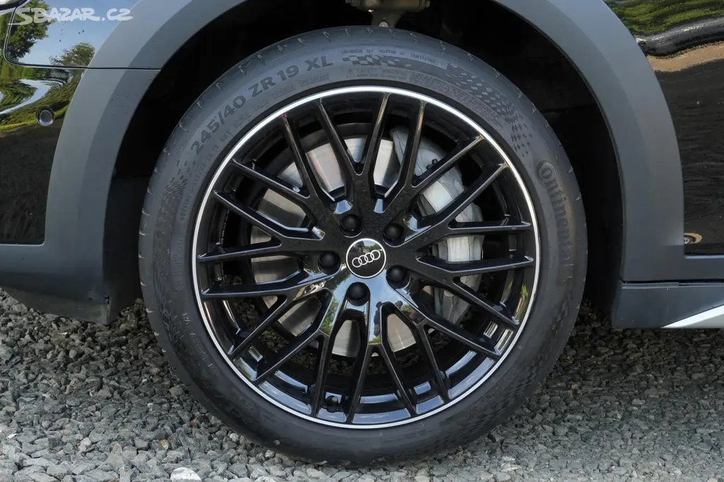 Audi A4 allroad, 50 TDI,Webasto, HUD, Kůže, B&O - fotka 4