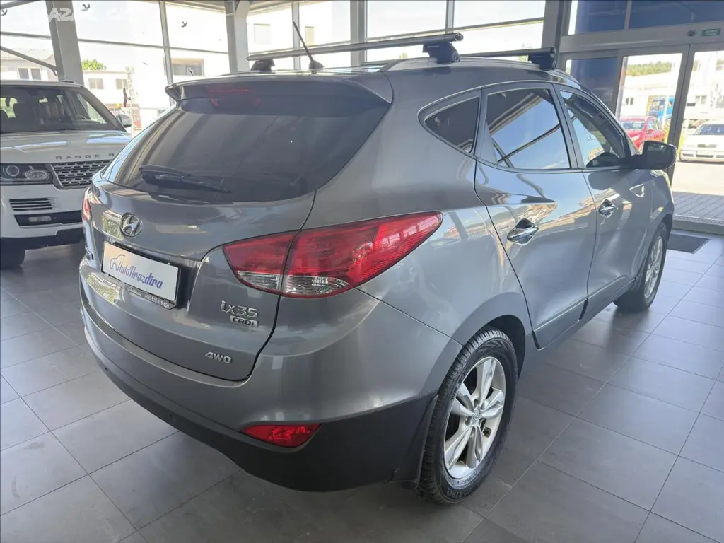 Hyundai ix35, 2,0 CRDi,SERVISKA,1.MAJ,ČR,4 - fotka 6