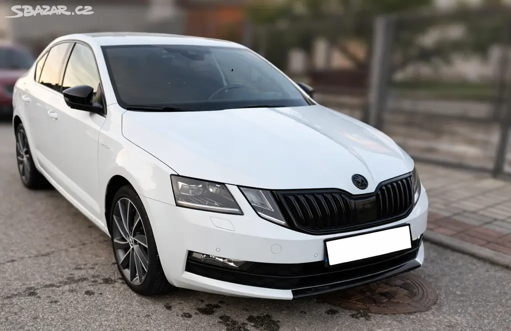 Škoda Octavia III 2.0 TDI DSG Laurin & Klement - fotka 2