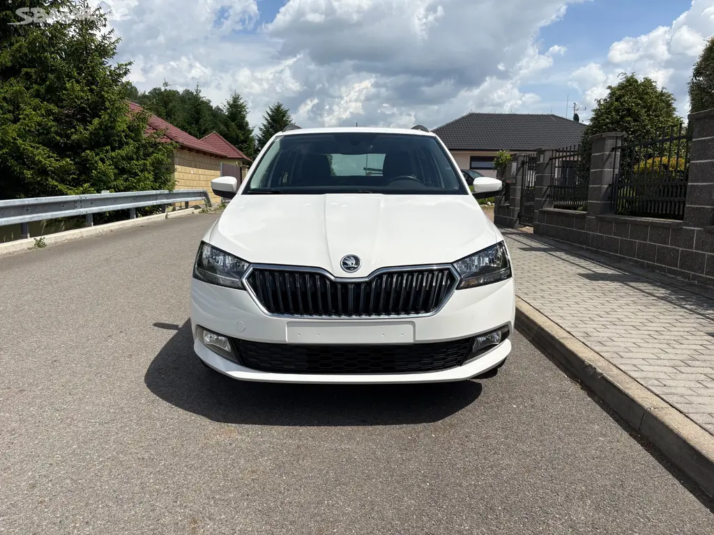 ŠKODA FABIA KOMBI 1.0 TSI - fotka 2