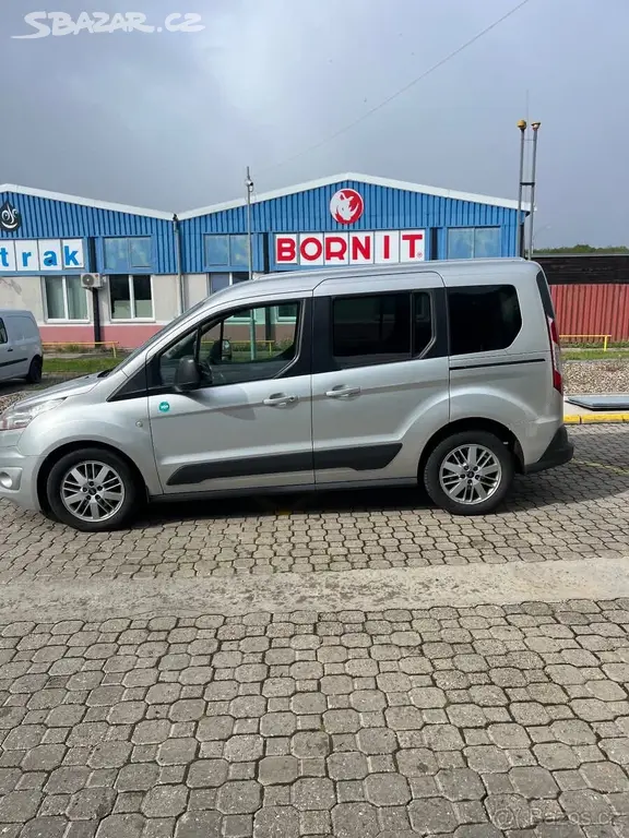 Ford Tourneo Connect - fotka 3