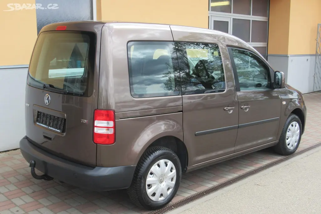 Volkswagen Caddy, 1.6 TDI KLIMA TAŽNÉ - fotka 6
