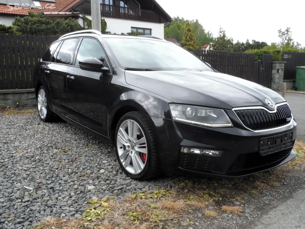 Škoda Octavia III RS 2.0 TDI 135 KW Xenon,Navi - fotka 2