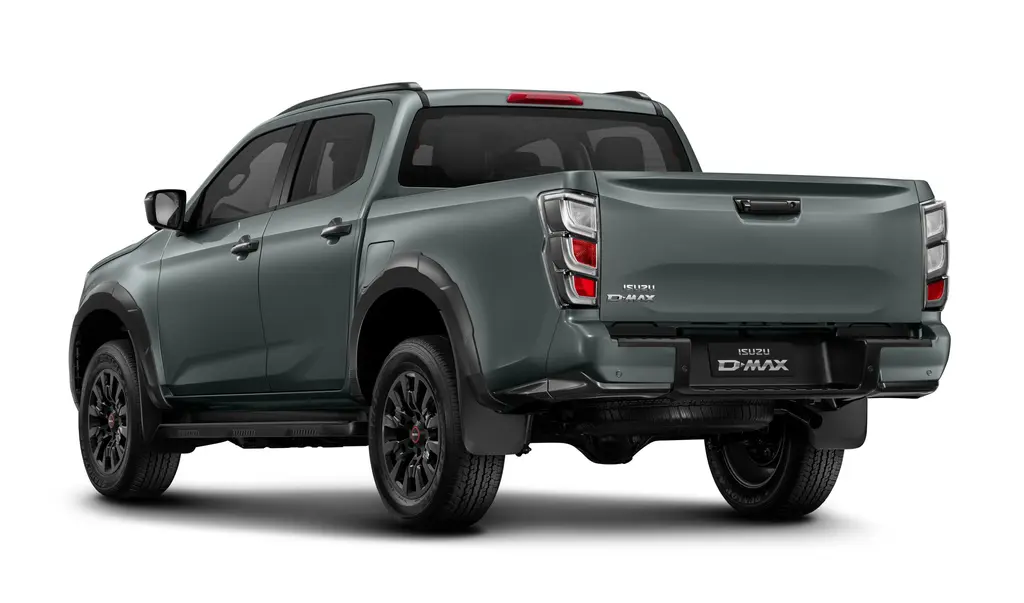 Isuzu D-Max, V-Cross 2.2L 163K 4x4 8st. A/T - fotka 3