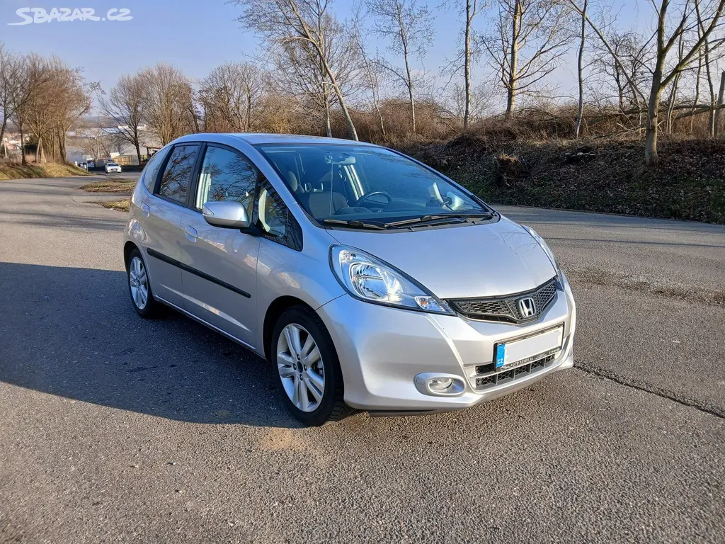 Honda Jazz 1.4 i-VTEC ve výbavě Comfort Plus - fotka 6