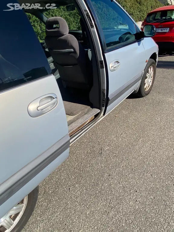 Chrysler Voyager - fotka 4