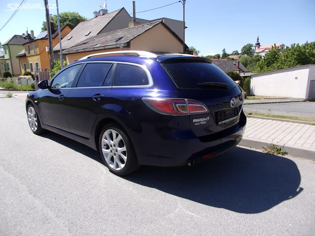 Mazda 6 Dynamic sport 2.5i 16V kombi BOSE, xenony - fotka 5