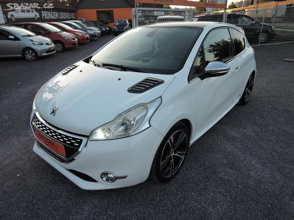 Peugeot 208 1,6 GTi 200PS Navi Kůže 132tkm 2013 - fotka 2