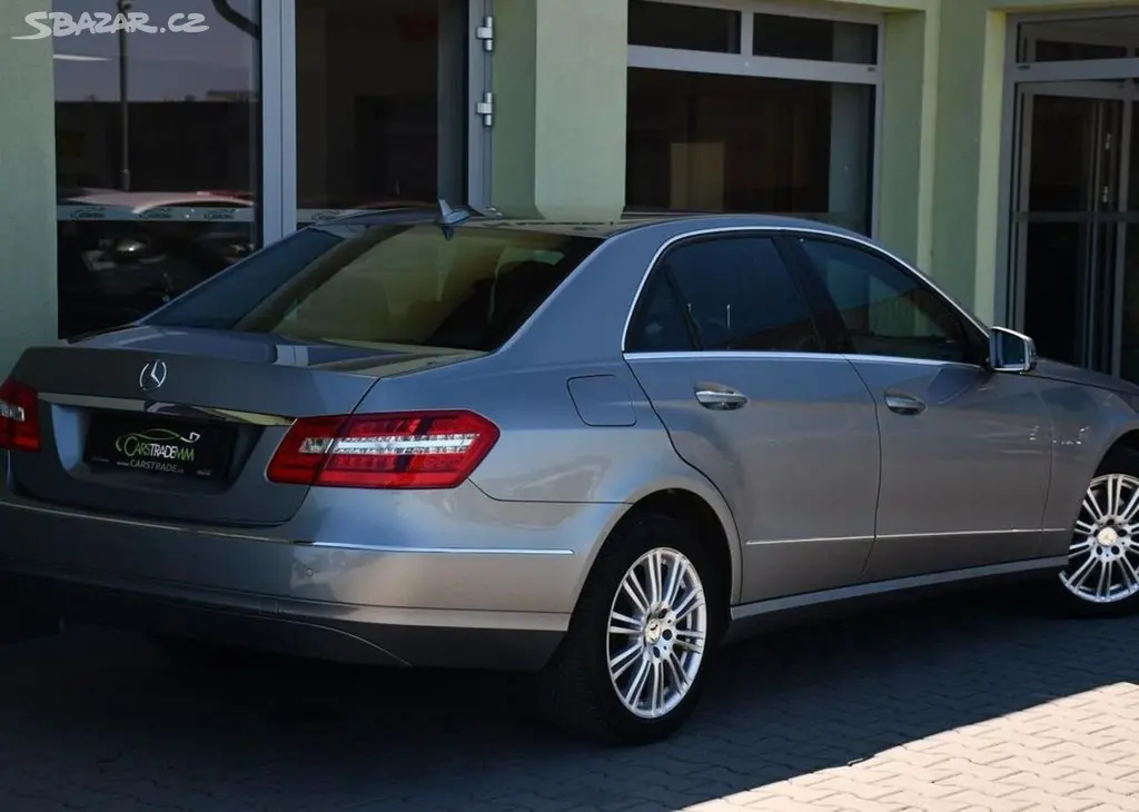 Mercedes-Benz Třídy E 250 CDI 4MATIC 150 kw - fotka 4