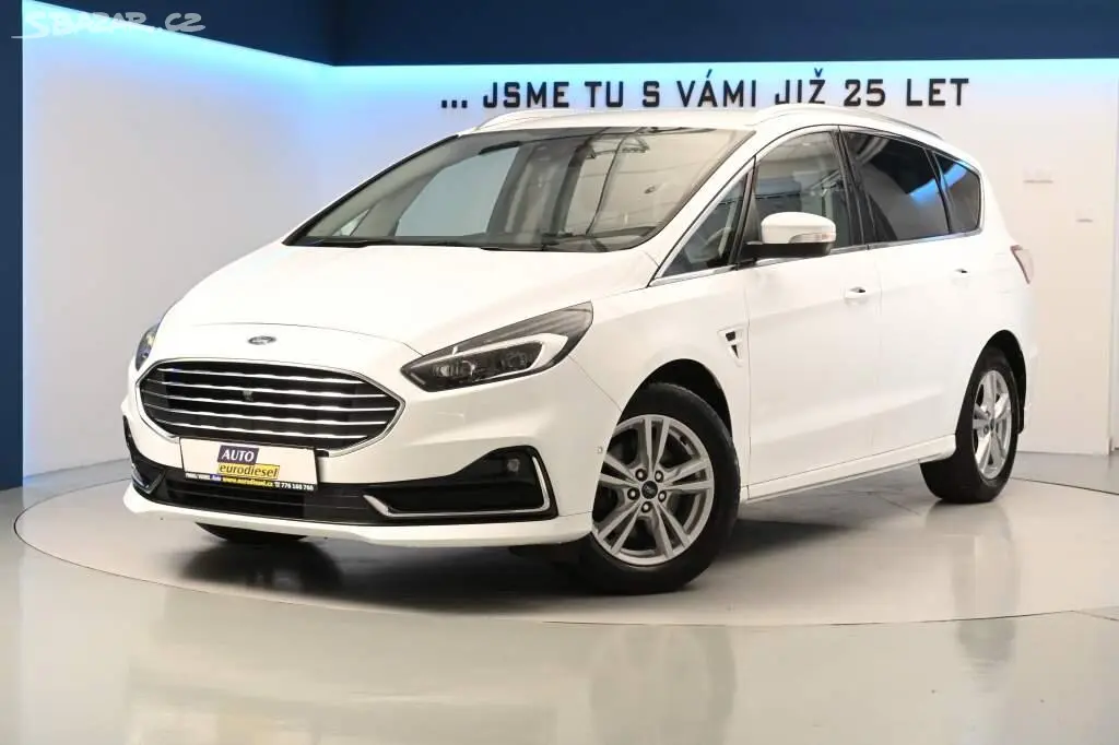 Ford S-MAX, 2.0 140 kW LED SONY ACC Webast