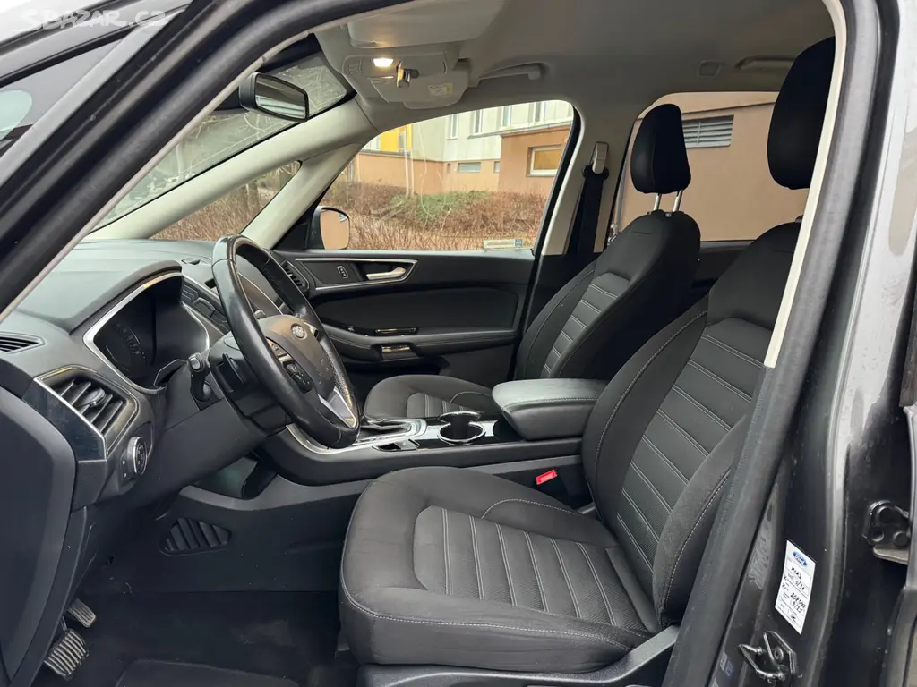 Ford Galaxy 2.0TDCi 110kW Automat 7míst rok 4/2018 - fotka 5